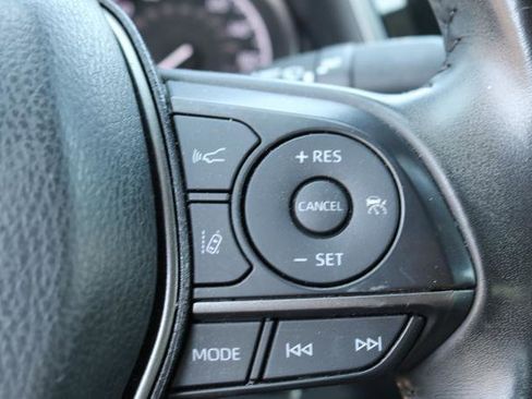 Used 2023 Toyota Camry SE FWD image 10