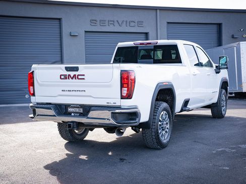Used 2022 GMC Sierra 3500 SLE w/ SLE Convenience Package image 7