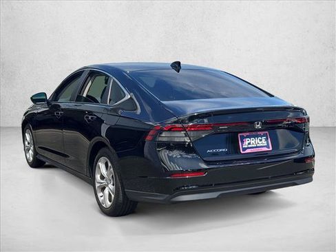 Certified 2025 Honda Accord LX image 7