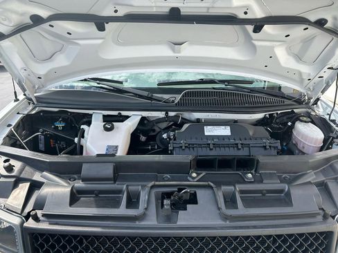 Used 2022 Chevrolet Express 2500 w/ Driver Convenience Package image 35