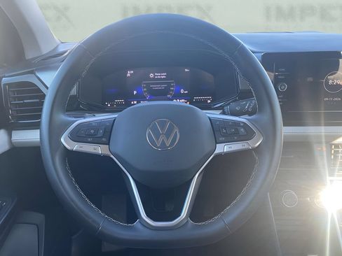 Used 2025 Volkswagen Taos S FWD image 11