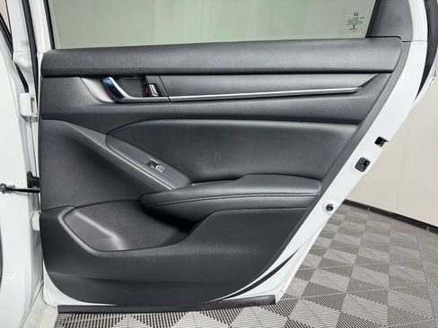 Used 2022 Honda Accord Sport Special Edition image 31