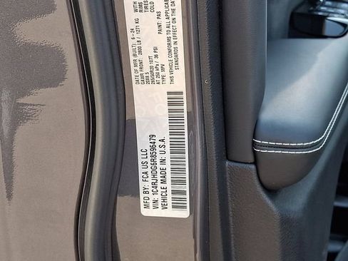 Used 2024 Jeep Grand Cherokee Overland w/ Adv Protech Group III image 29