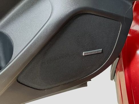 Used 2022 Subaru Ascent Limited w/ Technology Package image 19