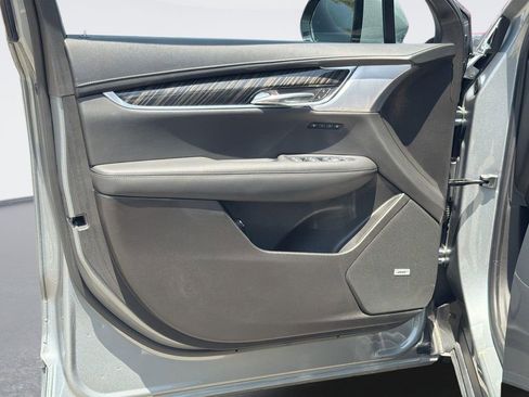 Certified 2023 Cadillac XT6 Premium Luxury FWD image 21