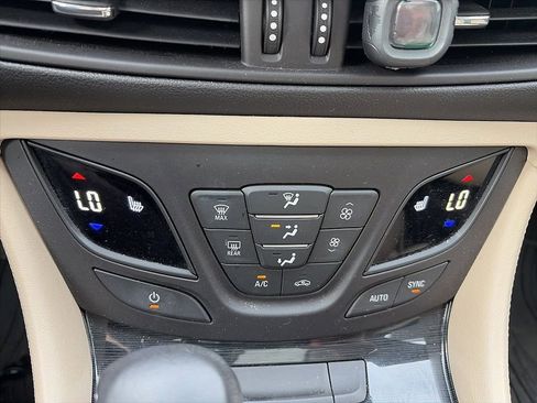 Used 2017 Buick Envision Premium image 11