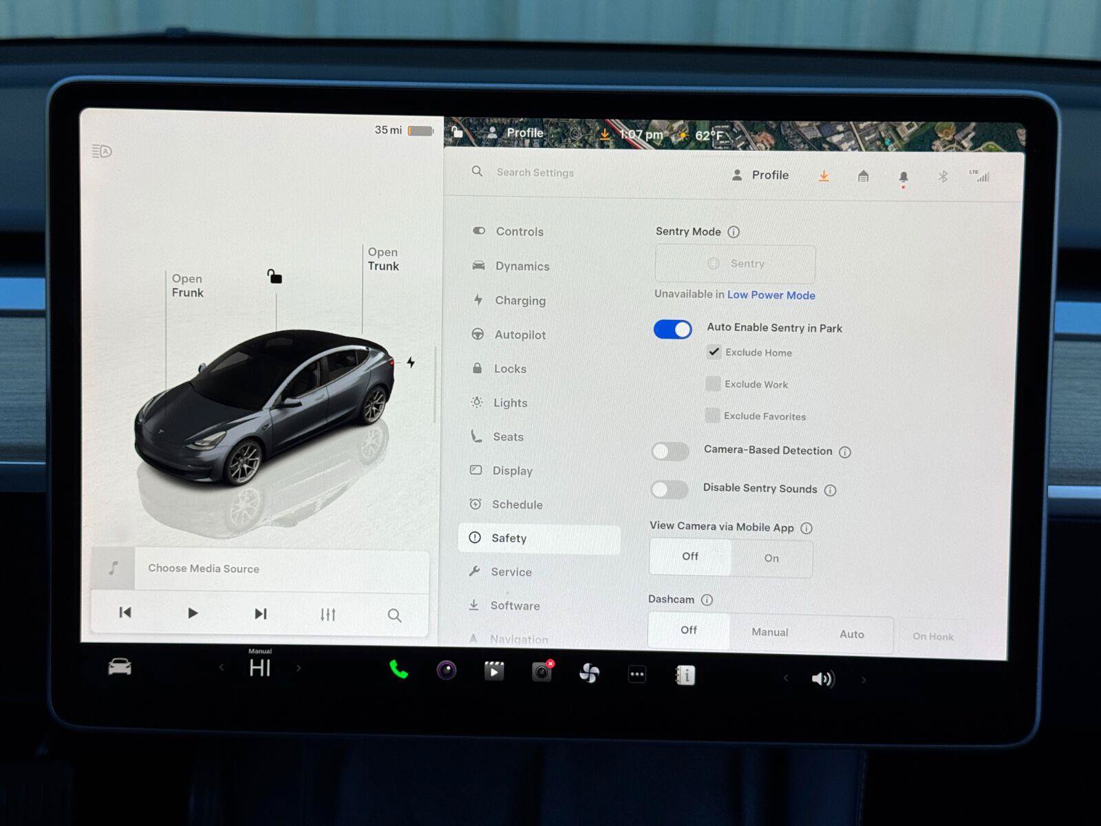 Used 2023 Tesla Model 3 Standard Range RWD image 29