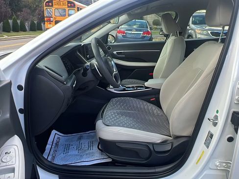 Used 2022 Hyundai Sonata Blue image 26