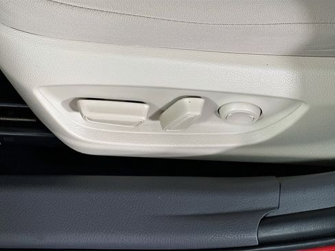 Used 2024 Toyota Camry LE image 13