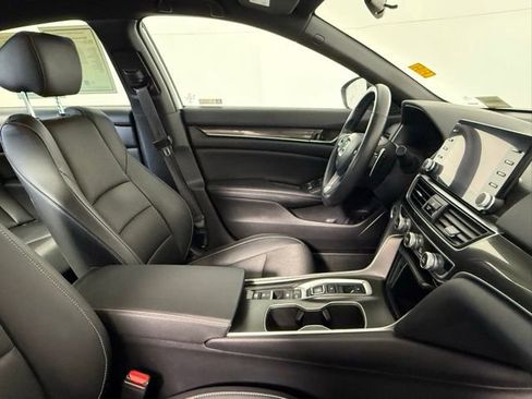 Certified 2022 Honda Accord Sport image 51