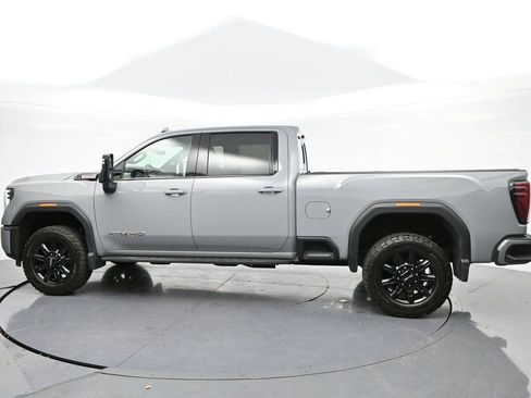 Used 2024 GMC Sierra 3500 AT4 w/ AT4 Premium Plus Package image 5