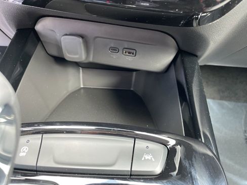 New 2026 Chevrolet Trax LT w/ Driver Confidence Package FWD image 19