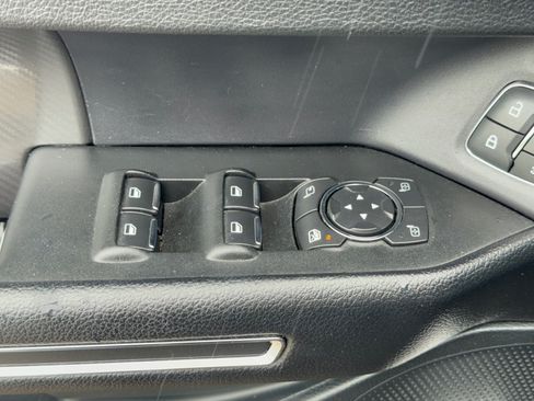 Used 2020 Ford Expedition Limited w/ Equipment Group 303A RWD image 15
