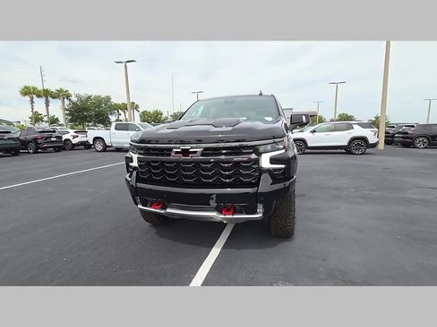 New 2026 Chevrolet Silverado 1500 ZR2 AWD/4WD image 24