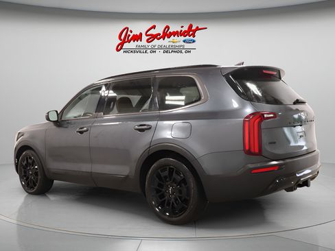 Used 2022 Kia Telluride SX w/ Nightfall Edition Package AWD/4WD image 5