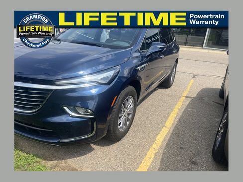 Used 2024 Buick Enclave Essence w/ LPO, Floor Liner Package FWD image 1
