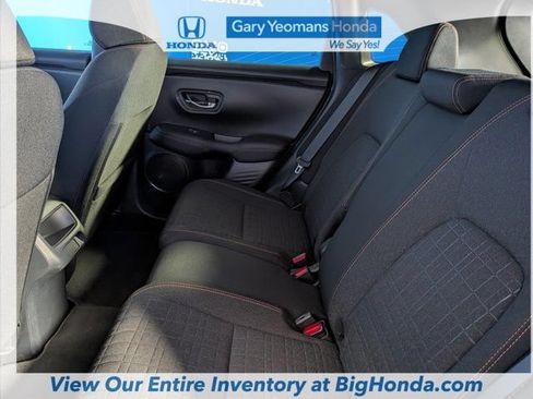 Certified 2025 Honda HR-V Sport image 19