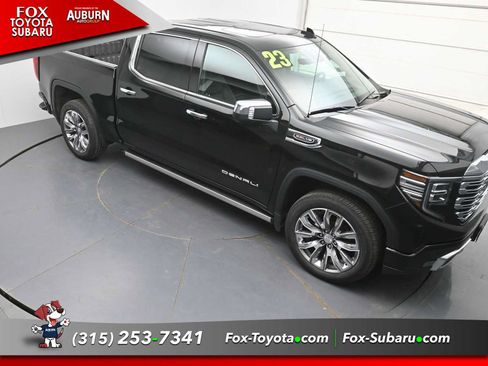 Used 2023 GMC Sierra 1500 Denali w/ Denali Reserve Package AWD/4WD image 32