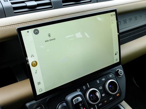 New 2026 Land Rover Defender 110 X AWD/4WD image 38