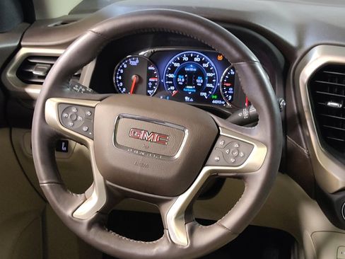 Used 2017 GMC Acadia Denali w/ Technology Package image 22