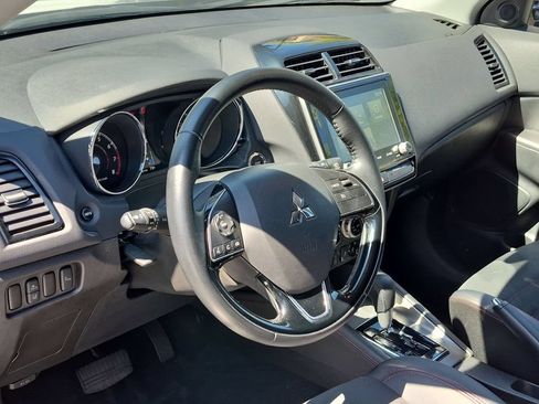 Used 2025 Mitsubishi Outlander Sport SE AWD/4WD image 15
