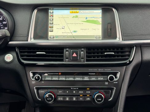 Used 2018 Kia Optima EX image 22