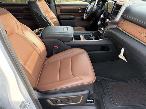 Used 2023 RAM 1500 Limited w/ Body Color Bumper Group image 24