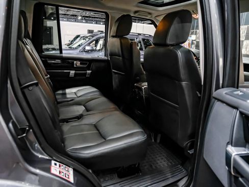 Used 2015 Land Rover LR4 HSE LUX AWD/4WD image 43