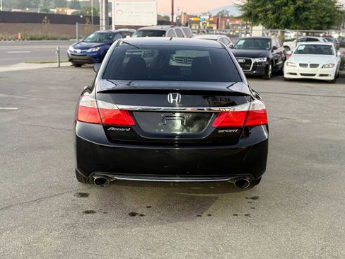 Used 2015 Honda Accord Sport image 6