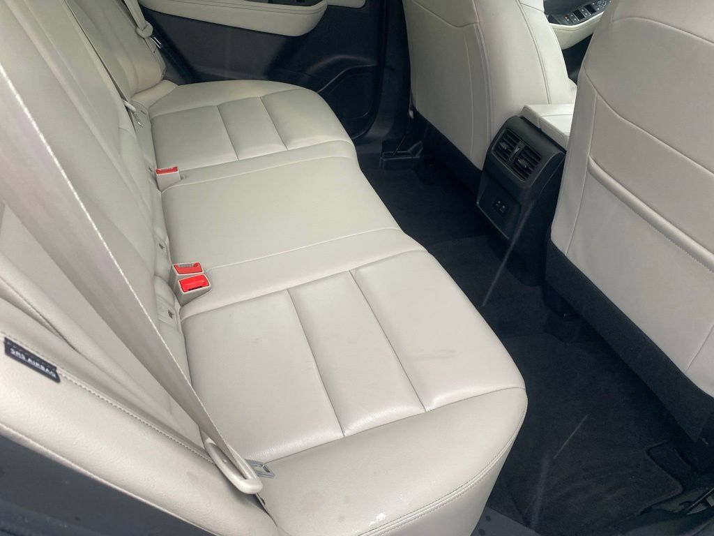 Used 2023 Nissan Rogue SL AWD/4WD image 24