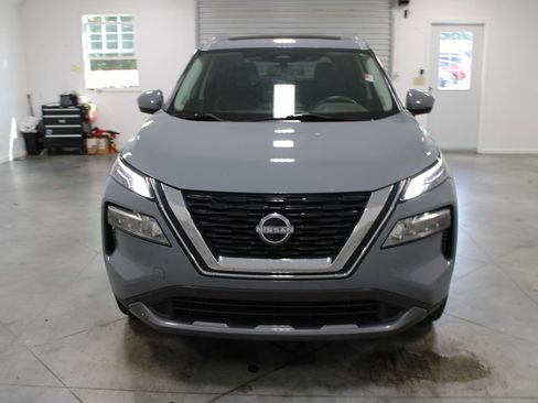 Used 2023 Nissan Rogue SL w/ SL Premium Package FWD image 3