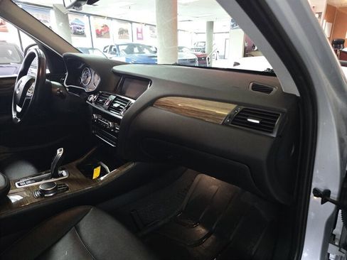 Used 2017 BMW X3 xDrive28i image 14