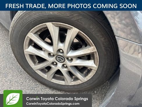 Used 2016 MAZDA MAZDA3 i Sport w/ Preferred Equipment Package FWD image 8
