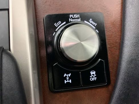 Used 2020 Lexus RX 350L Premium w/ Premium Package AWD/4WD image 26