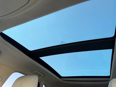 Used 2018 Lincoln MKC Black Label w/ Lincoln MKC Climate Package image 11