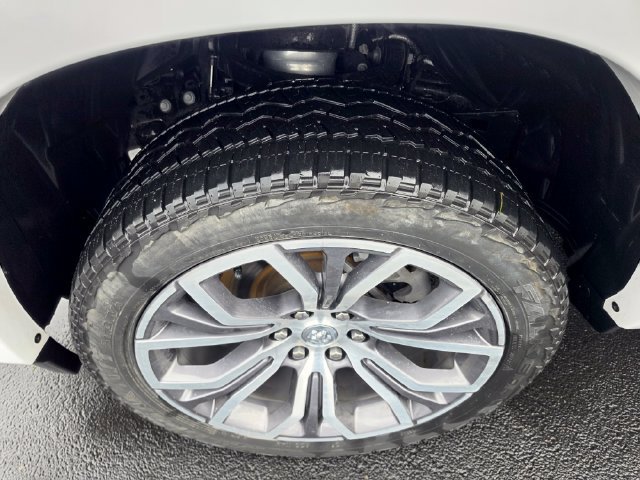 Used 2025 RAM 1500 Tungsten w/ Off Road Group AWD/4WD image 11