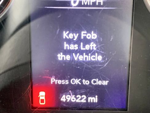 Used 2023 Jeep Gladiator Sport image 18