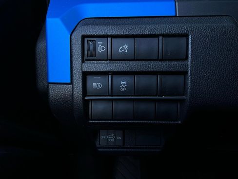 Used 2025 Toyota Tacoma TRD Off-Road image 20