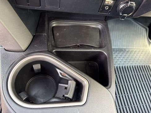 Used 2018 Toyota RAV4 LE w/ All Weather Liner Package image 15