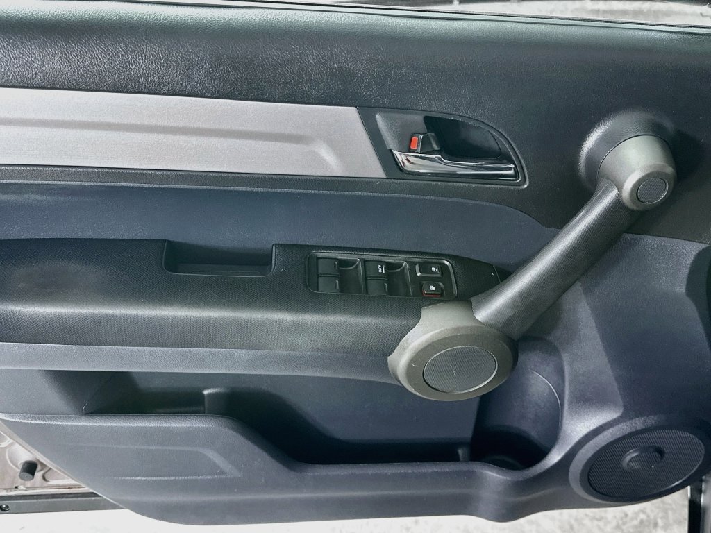 Used 2011 Honda CR-V SE image 22