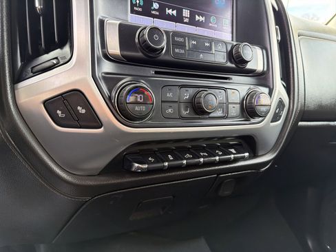 Used 2019 GMC Sierra 3500 SLT w/ Duramax Plus Package image 27