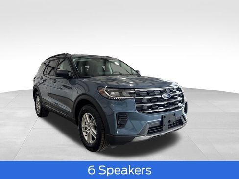 New 2026 Ford Explorer Active RWD image 9