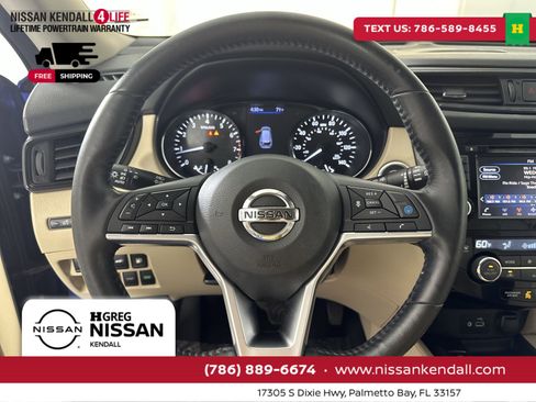 Used 2018 Nissan Rogue SL w/ Premium Package image 18