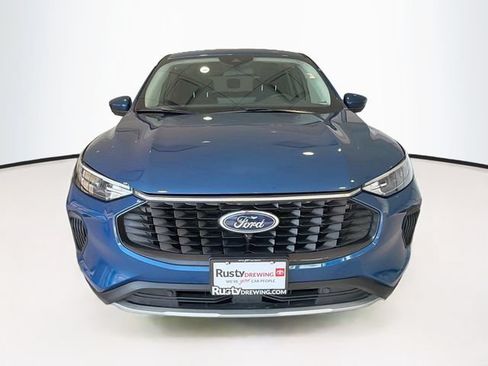 Used 2023 Ford Escape Active w/ Tech Pack #2 AWD/4WD image 2