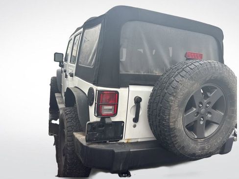 Used 2016 Jeep Wrangler Unlimited Sport image 6
