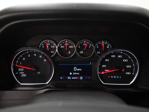 Used 2021 Chevrolet Silverado 1500 RST AWD/4WD image 29