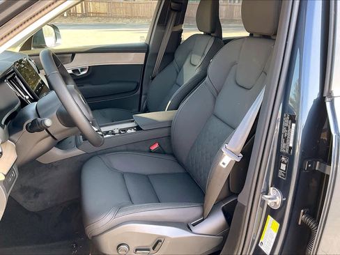 New 2026 Volvo XC90 T8 Plus w/ Protection Package image 11