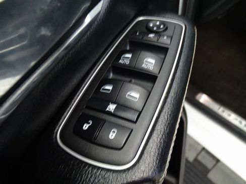 Used 2022 RAM 1500 Laramie image 10