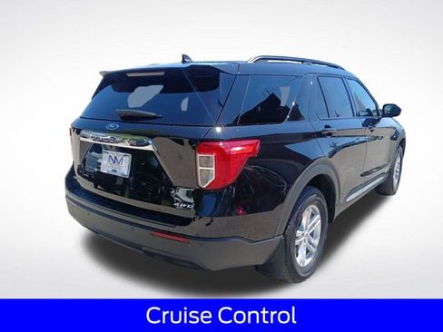 Certified 2023 Ford Explorer XLT AWD/4WD image 9