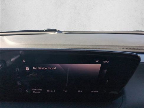 Used 2024 Buick Encore GX Avenir image 13